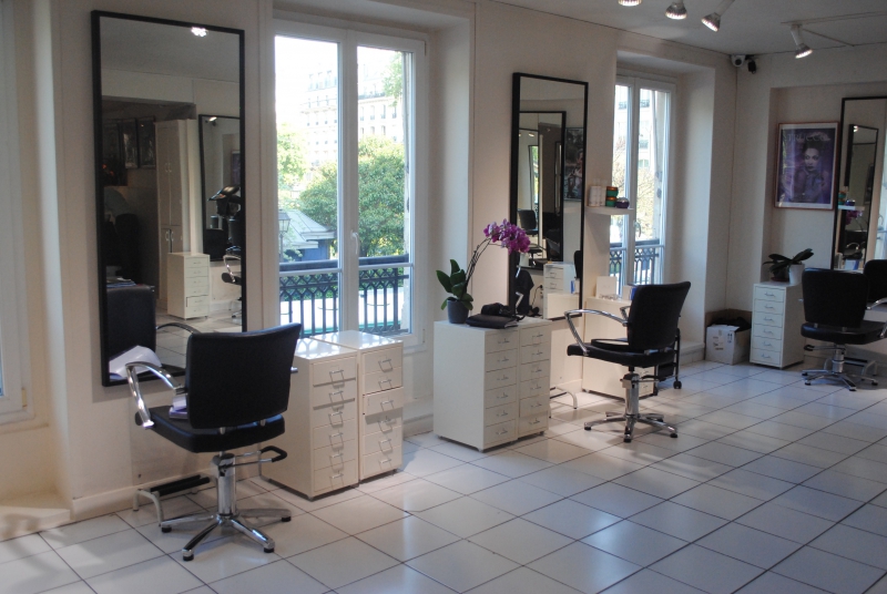 coiffure-COLLONGUES-min_floor-home-office-property-living-room-room-781228-pxhere.com